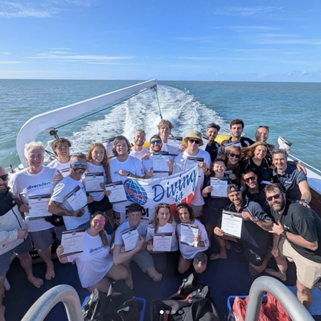 Cairns Divers Den - PADI Open Waters Course Completion